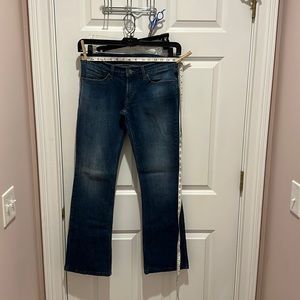 Levi’s 524 too super low bootcut jeans size 7M